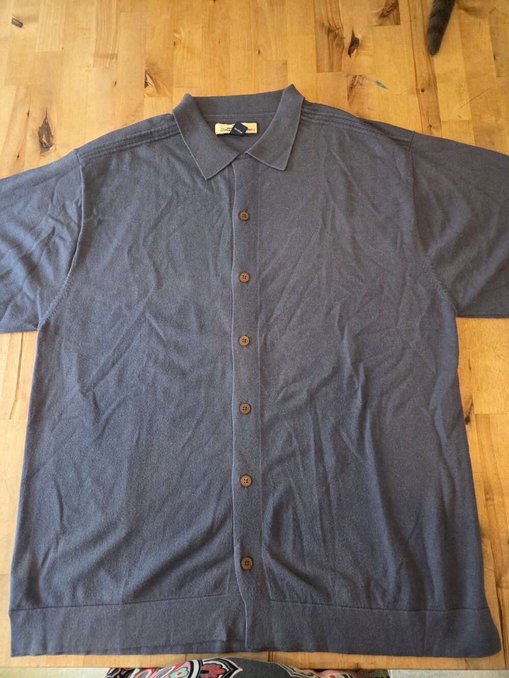 Tommy Bahama Men's Short Sleeve Button-Up  Sweater Shirt XL